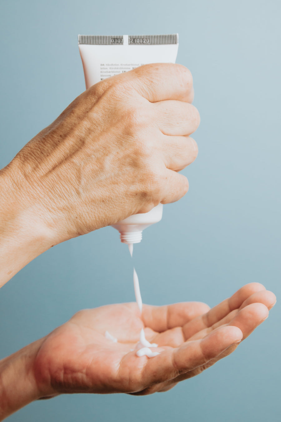 How much sunscreen to actually apply